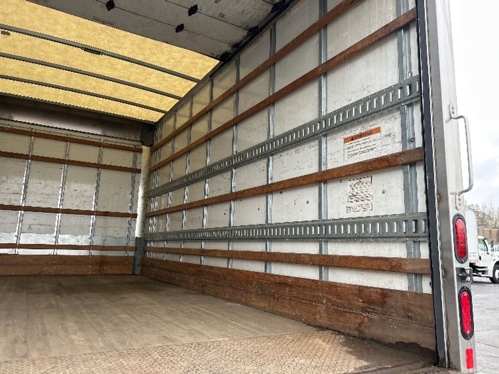 Light Duty Box Truck-Light and Medium Duty Trucks-Isuzu-2021-NPR EFI-Little Rock-AR-109,120\n\t\tmiles-$ 36,250 - Image 12