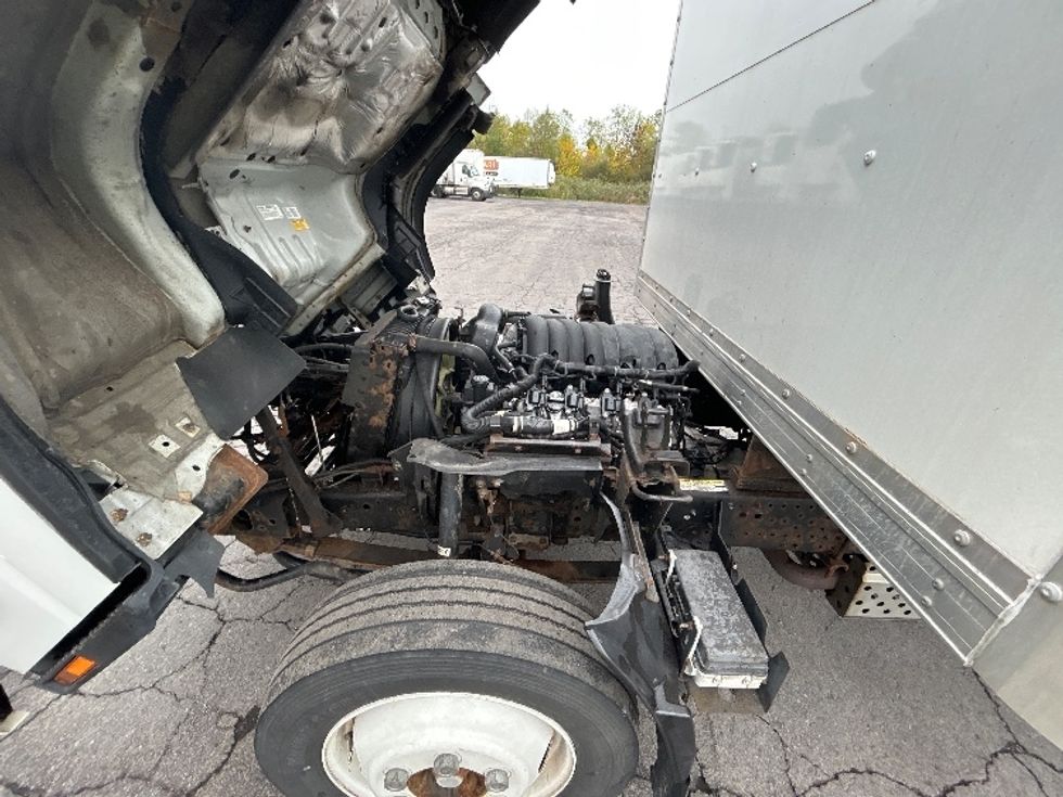 Light Duty Box Truck-Light and Medium Duty Trucks-Isuzu-2021-NPR EFI-Liverpool-NY-119,449\n\t\tmiles-$ 34,750 - Image 24