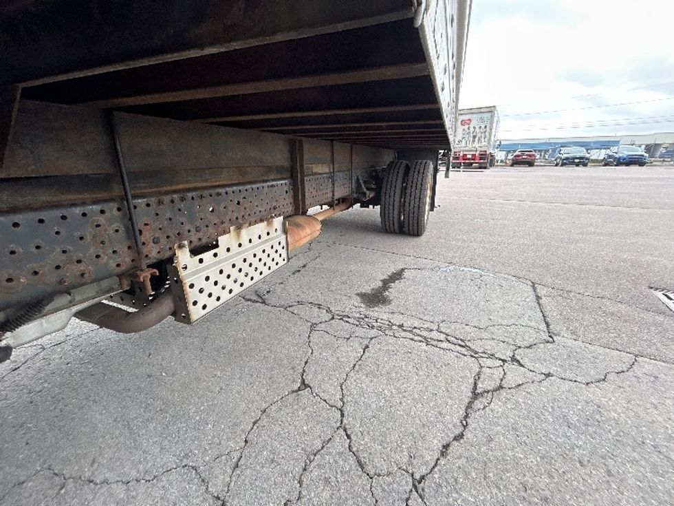 Light Duty Box Truck-Light and Medium Duty Trucks-Isuzu-2021-NPR EFI-Liverpool-NY-119,449\n\t\tmiles-$ 34,750 - Image 5