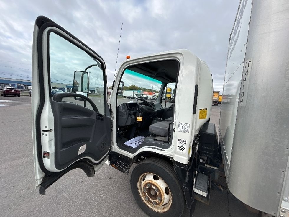 Light Duty Box Truck-Light and Medium Duty Trucks-Isuzu-2021-NPR EFI-Liverpool-NY-119,603\n\t\tmiles-$ 34,750 - Image 16