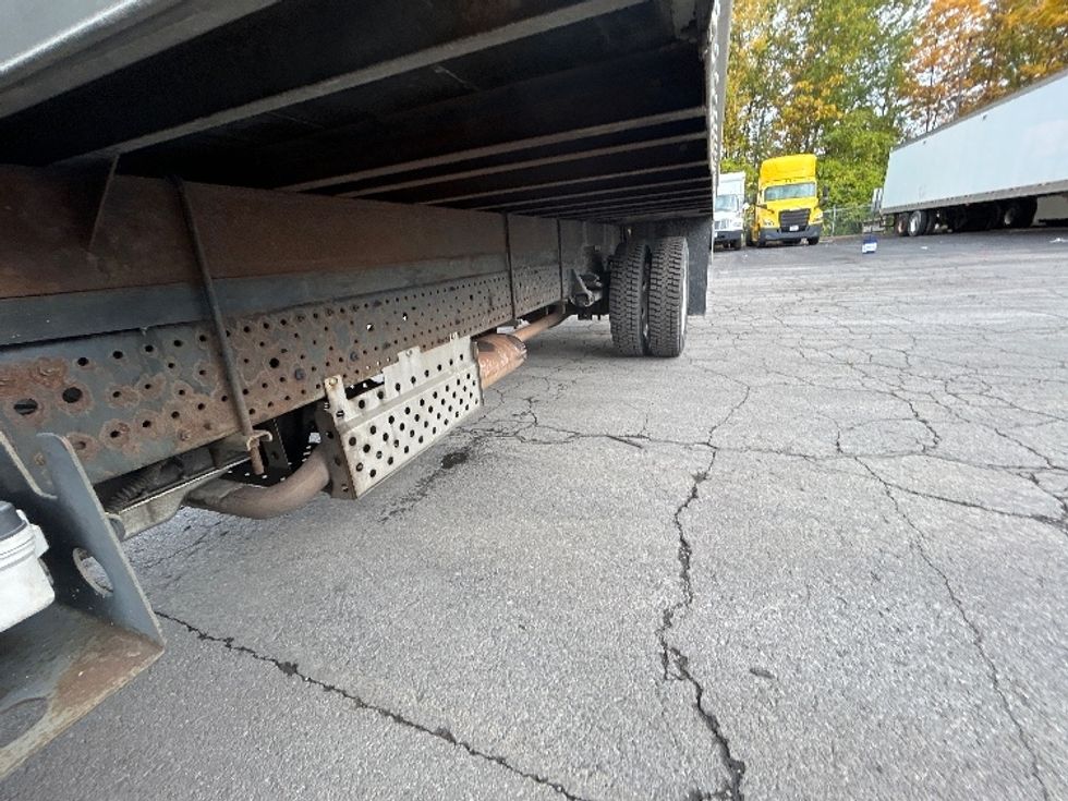 Light Duty Box Truck-Light and Medium Duty Trucks-Isuzu-2021-NPR EFI-Liverpool-NY-119,603\n\t\tmiles-$ 34,750 - Image 5