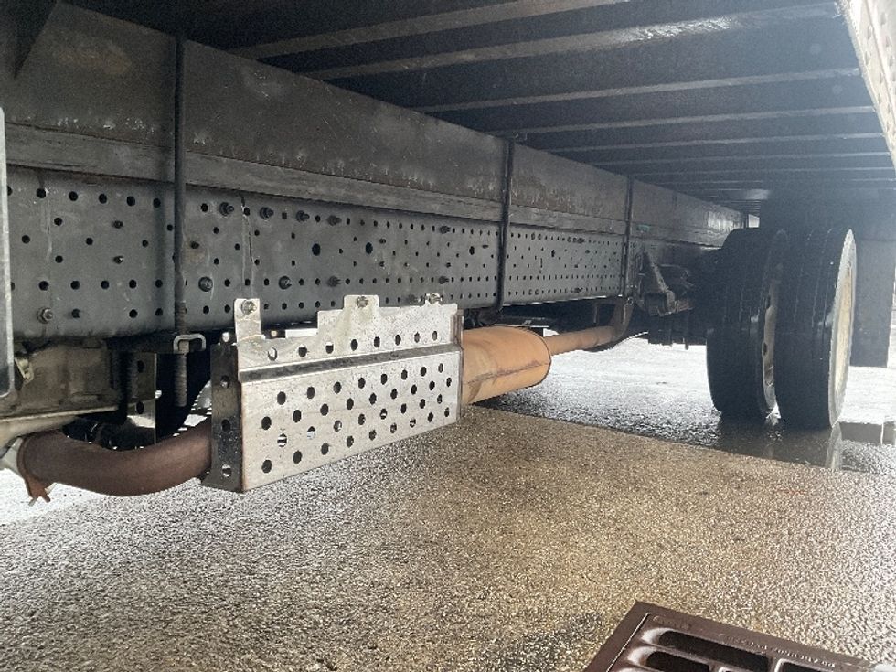 Light Duty Box Truck-Light and Medium Duty Trucks-Isuzu-2021-NPR EFI-Louisville-KY-106,270\n\t\tmiles-$ 38,250 - Image 5