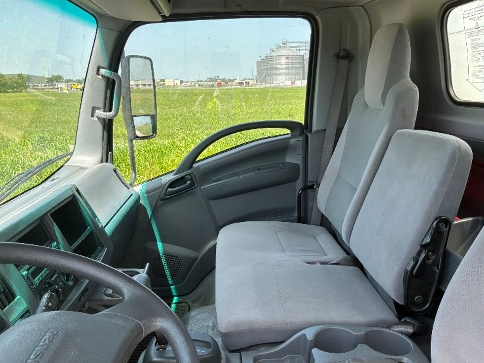 Light Duty Box Truck-Light and Medium Duty Trucks-Isuzu-2021-NPR EFI-Louisville-KY-108,531\n\t\tmiles-$ 39,250 - Image 19