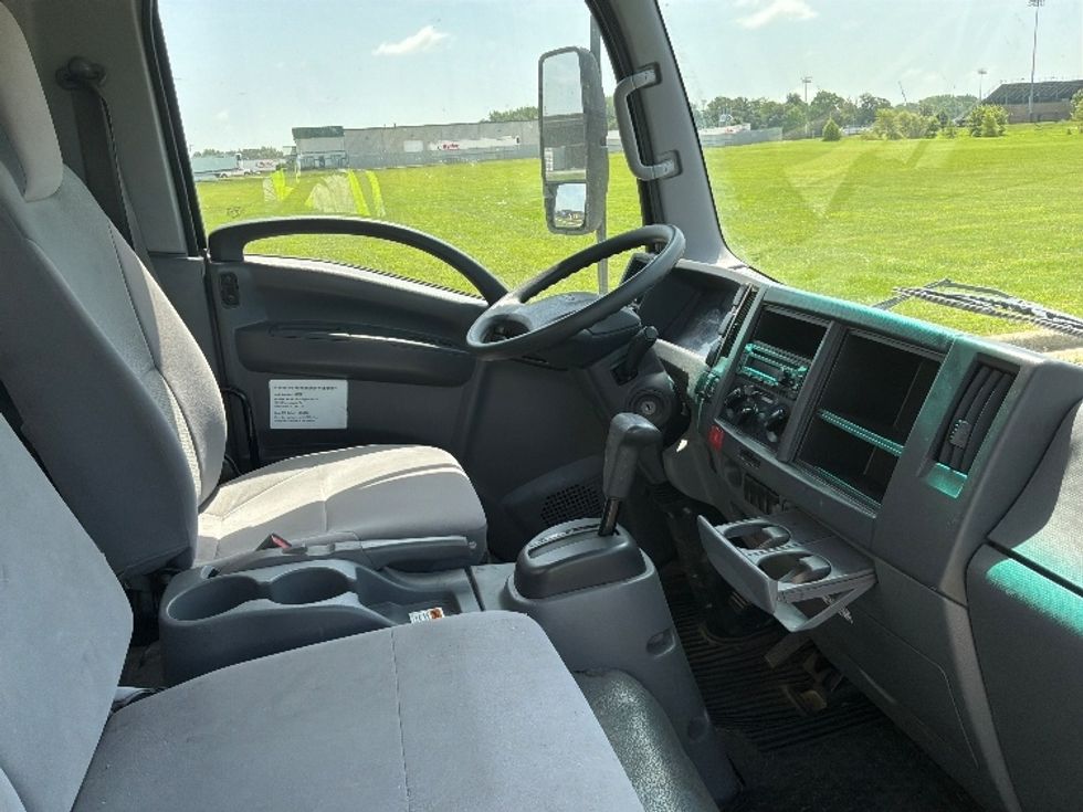 Light Duty Box Truck-Light and Medium Duty Trucks-Isuzu-2021-NPR EFI-Louisville-KY-108,531\n\t\tmiles-$ 39,250 - Image 22