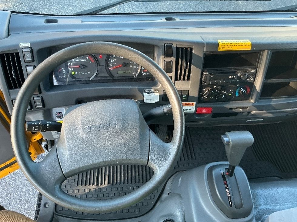 Light Duty Box Truck-Light and Medium Duty Trucks-Isuzu-2021-NPR EFI-Mebane-NC-131,127\n\t\tmiles-$ 33,500 - Image 18