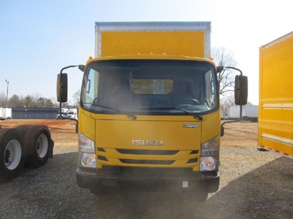 Light Duty Box Truck-Light and Medium Duty Trucks-Isuzu-2021-NPR EFI-Mebane-NC-139,366\n\t\tmiles-$ 31,250 - Image 1
