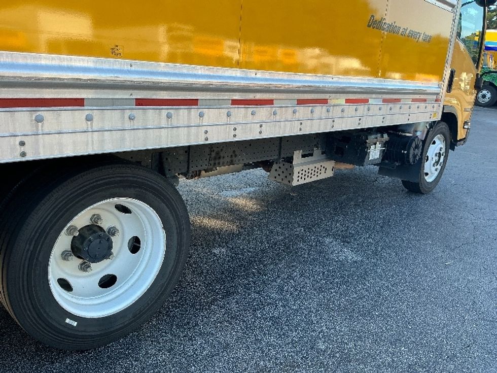 Light Duty Box Truck-Light and Medium Duty Trucks-Isuzu-2021-NPR EFI-Mebane-NC-139,366\n\t\tmiles-$ 31,250 - Image 14
