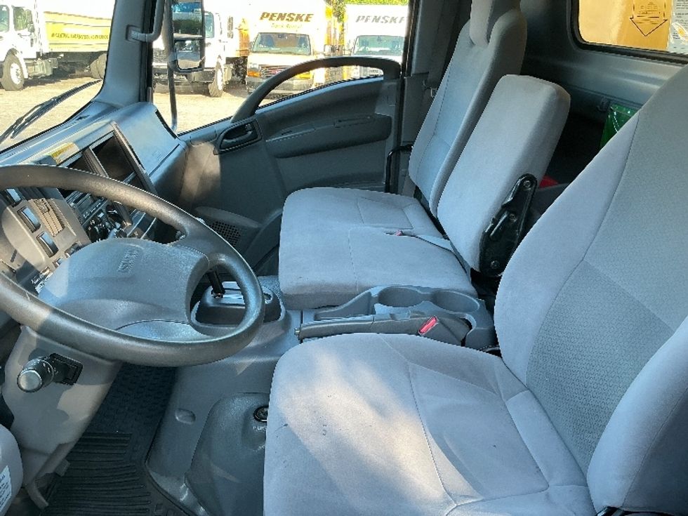 Light Duty Box Truck-Light and Medium Duty Trucks-Isuzu-2021-NPR EFI-Mebane-NC-139,366\n\t\tmiles-$ 31,250 - Image 19