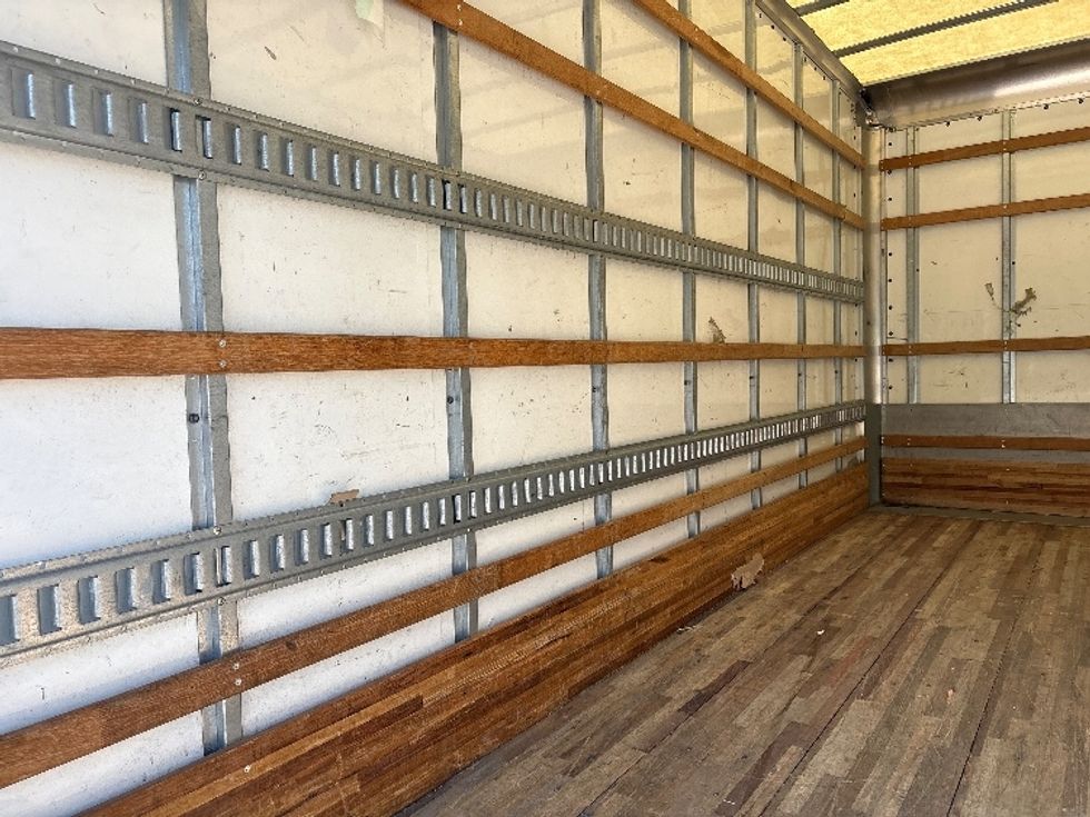 Light Duty Box Truck-Light and Medium Duty Trucks-Isuzu-2021-NPR EFI-Mebane-NC-160,000\n\t\tmiles-$ 30,750 - Image 11