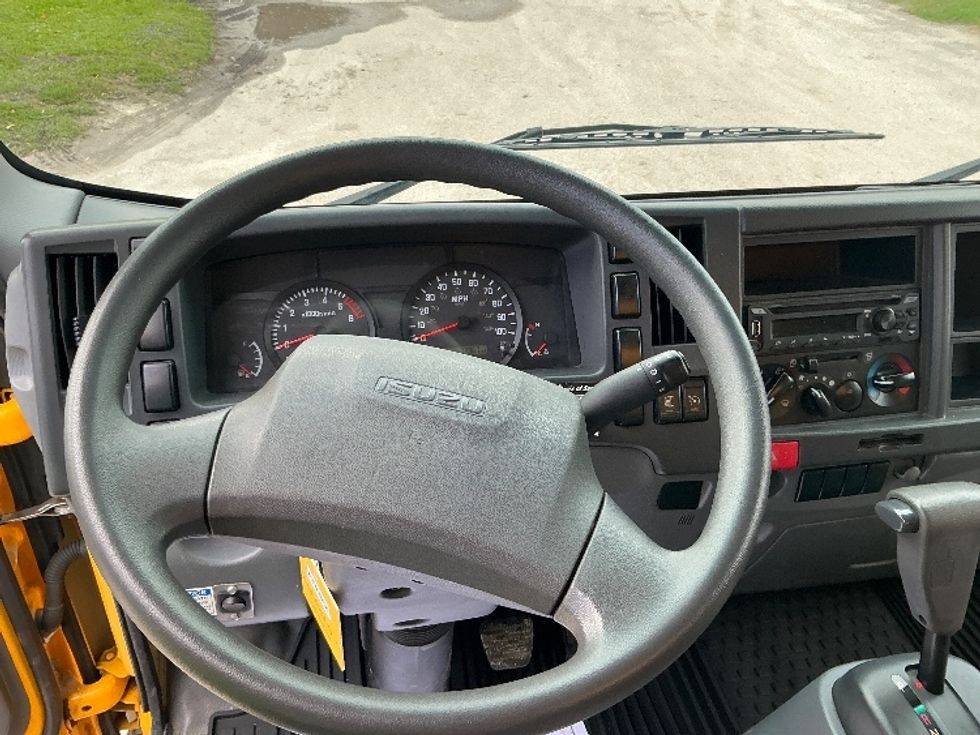 Light Duty Box Truck-Light and Medium Duty Trucks-Isuzu-2021-NPR EFI-Mebane-NC-73,967\n\t\tmiles-$ 42,250 - Image 18