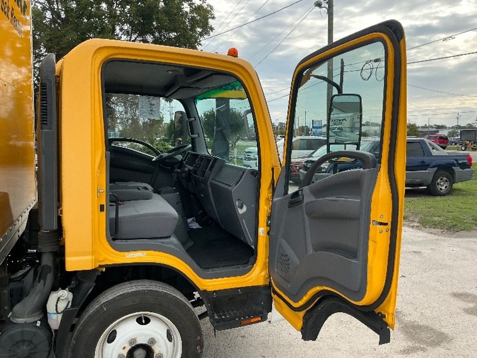 Light Duty Box Truck-Light and Medium Duty Trucks-Isuzu-2021-NPR EFI-Mebane-NC-73,967\n\t\tmiles-$ 42,250 - Image 20