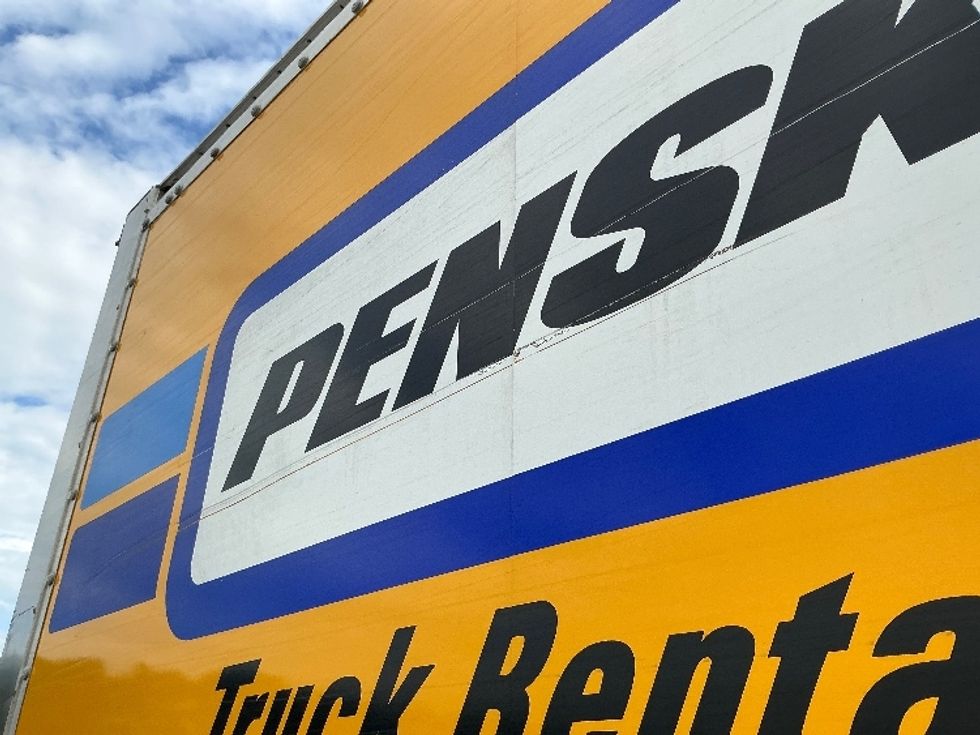 Light Duty Box Truck-Light and Medium Duty Trucks-Isuzu-2021-NPR EFI-Mebane-NC-73,967\n\t\tmiles-$ 42,250 - Image 28