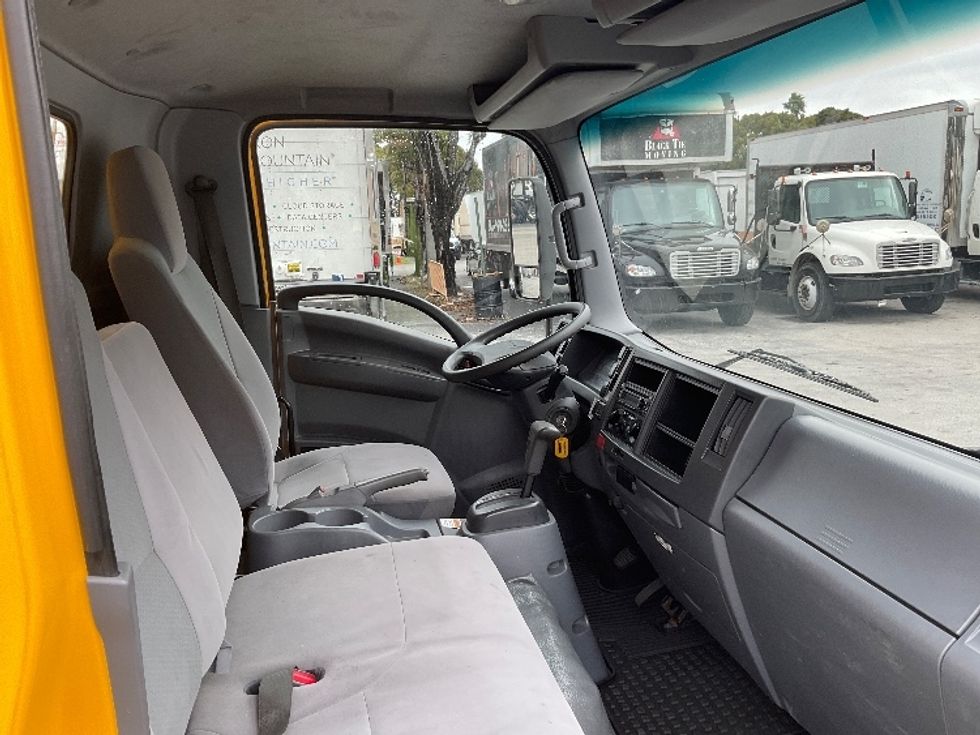 Light Duty Box Truck-Light and Medium Duty Trucks-Isuzu-2021-NPR EFI-Medley-FL-126,158\n\t\tmiles-$ 34,250 - Image 22