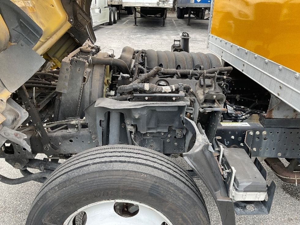 Light Duty Box Truck-Light and Medium Duty Trucks-Isuzu-2021-NPR EFI-Medley-FL-126,158\n\t\tmiles-$ 34,250 - Image 24