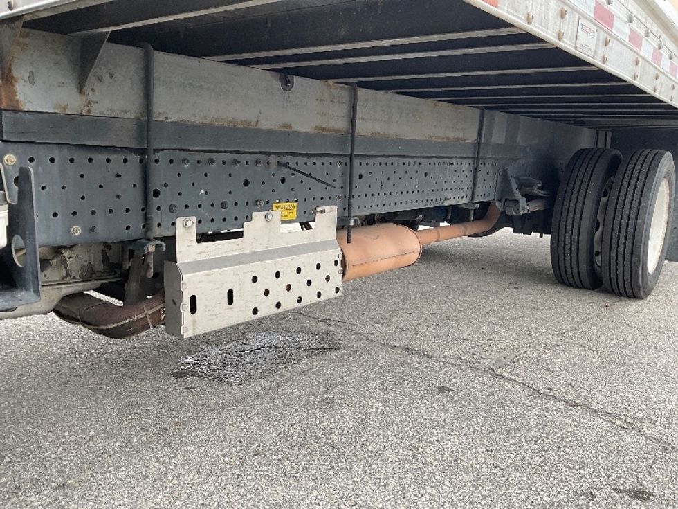 Light Duty Box Truck-Light and Medium Duty Trucks-Isuzu-2021-NPR EFI-Medley-FL-126,158\n\t\tmiles-$ 34,250 - Image 5