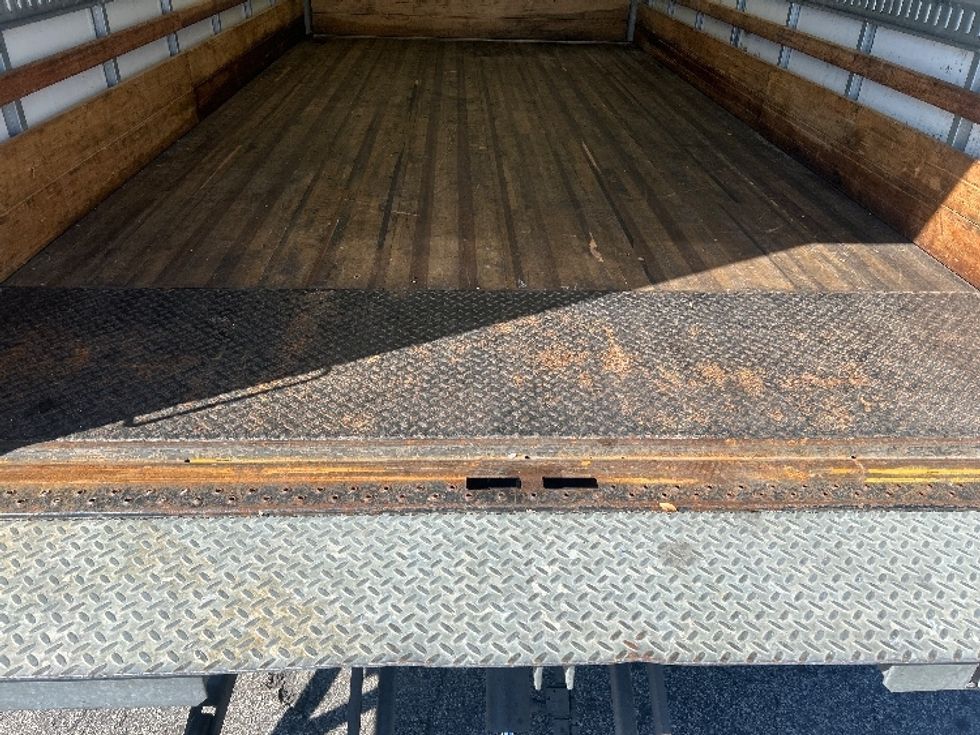 Light Duty Box Truck-Light and Medium Duty Trucks-Isuzu-2021-NPR EFI-Medley-FL-58,795\n\t\tmiles-$ 45,500 - Image 10