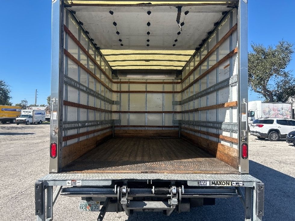 Light Duty Box Truck-Light and Medium Duty Trucks-Isuzu-2021-NPR EFI-Medley-FL-58,795\n\t\tmiles-$ 45,500 - Image 8