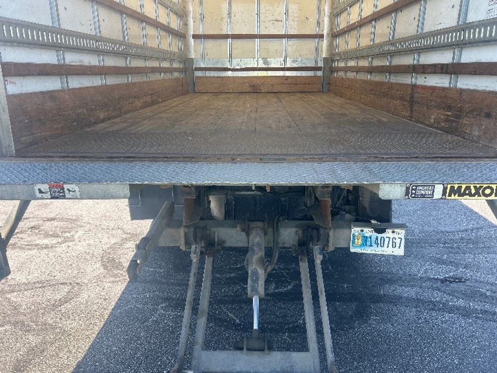 Light Duty Box Truck-Light and Medium Duty Trucks-Isuzu-2021-NPR EFI-Middlefield-OH-106,933\n\t\tmiles-$ 37,000 - Image 10