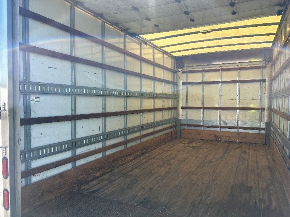 Light Duty Box Truck-Light and Medium Duty Trucks-Isuzu-2021-NPR EFI-Middlefield-OH-106,933\n\t\tmiles-$ 37,000 - Image 11