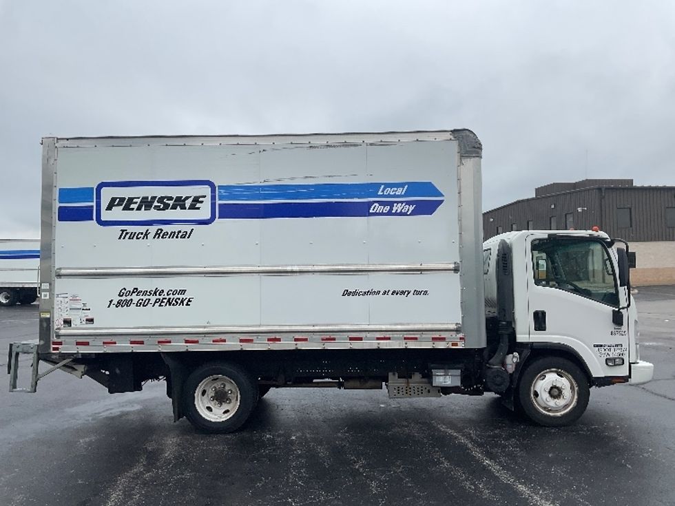 Light Duty Box Truck-Light and Medium Duty Trucks-Isuzu-2021-NPR EFI-Middlefield-OH-108,205\n\t\tmiles-$ 39,250 - Image 15