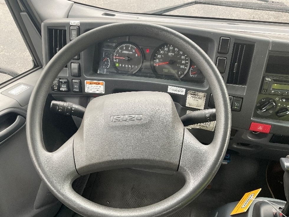 Light Duty Box Truck-Light and Medium Duty Trucks-Isuzu-2021-NPR EFI-Middlefield-OH-108,205\n\t\tmiles-$ 39,250 - Image 18