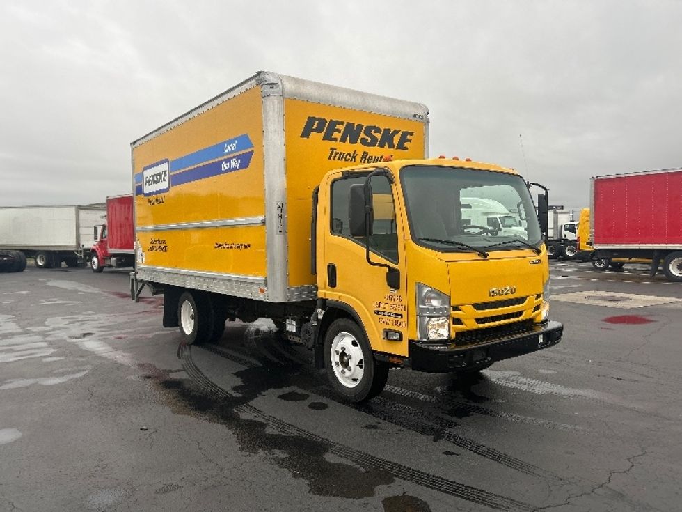 Light Duty Box Truck-Light and Medium Duty Trucks-Isuzu-2021-NPR EFI-Middlefield-OH-109,125\n\t\tmiles-$ 36,750 - Image 1
