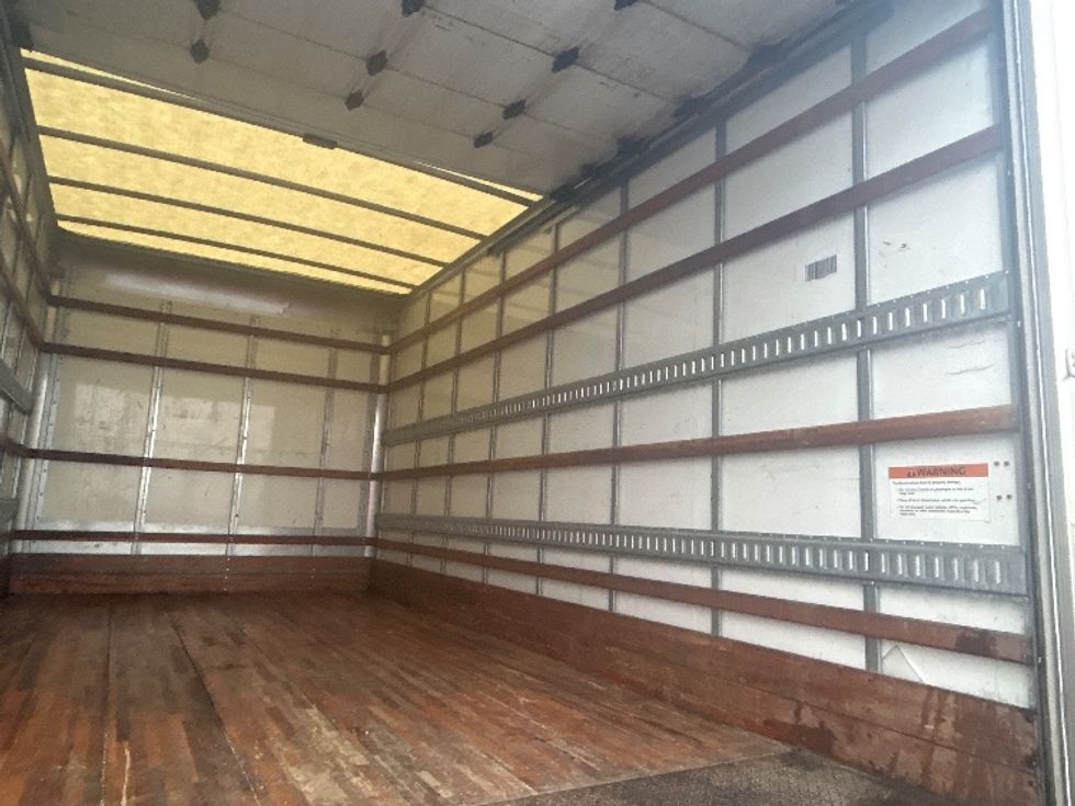 Light Duty Box Truck-Light and Medium Duty Trucks-Isuzu-2021-NPR EFI-Middlefield-OH-109,125\n\t\tmiles-$ 36,750 - Image 12