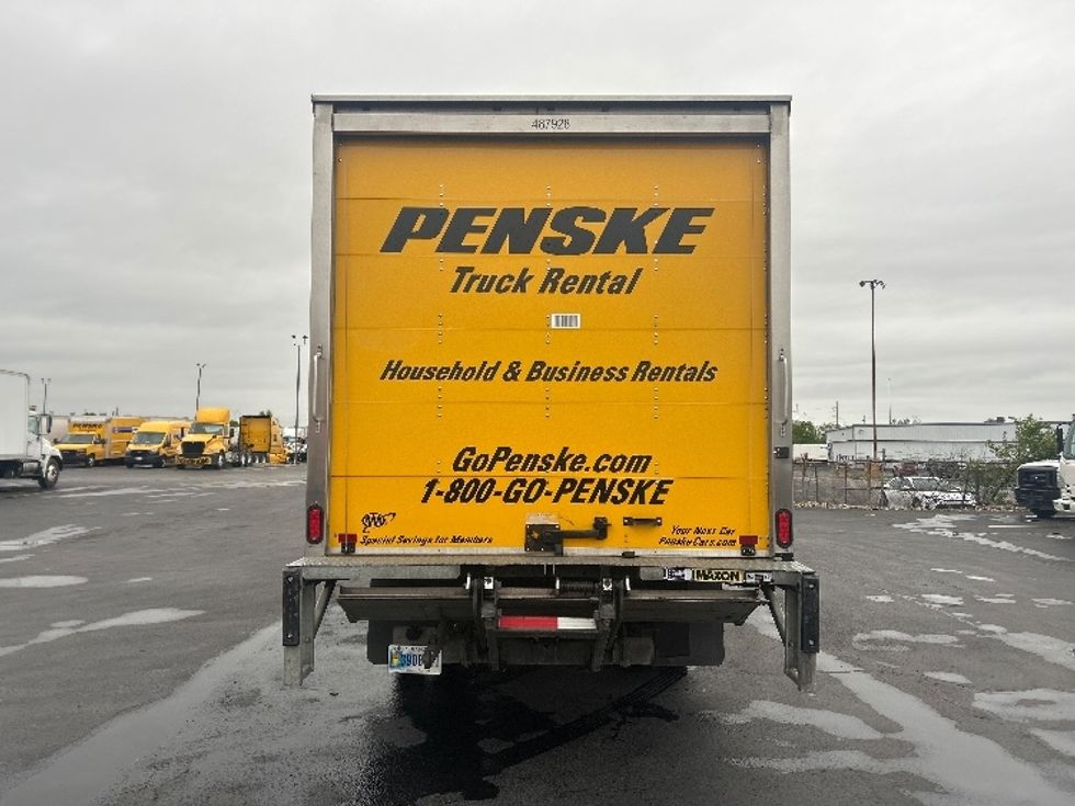 Light Duty Box Truck-Light and Medium Duty Trucks-Isuzu-2021-NPR EFI-Middlefield-OH-109,125\n\t\tmiles-$ 36,750 - Image 7