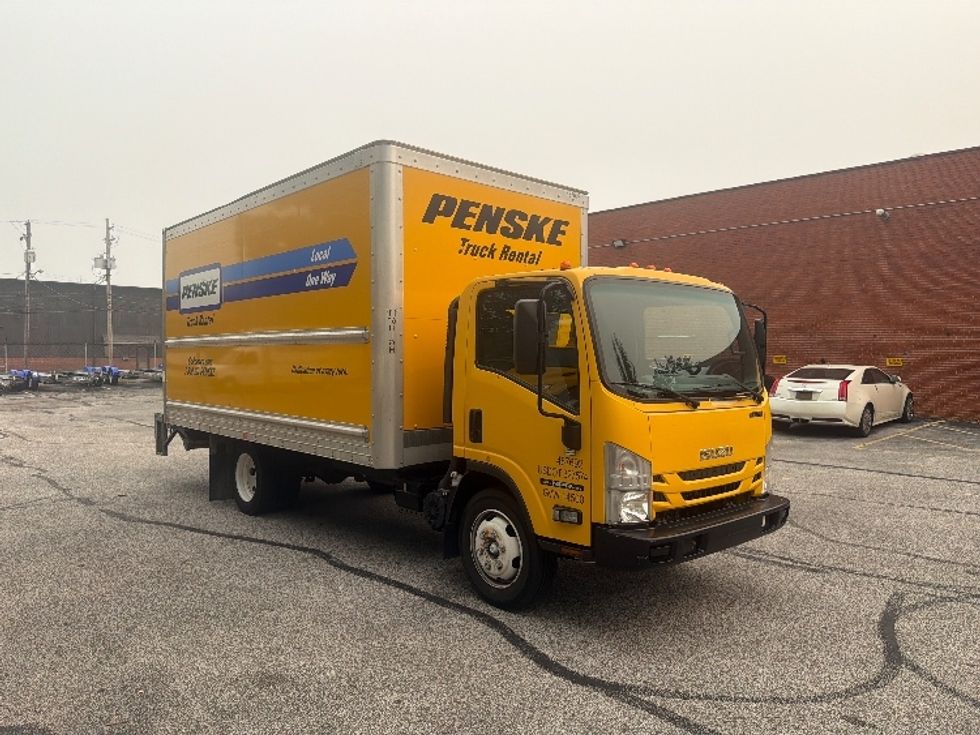 Light Duty Box Truck-Light and Medium Duty Trucks-Isuzu-2021-NPR EFI-Middlefield-OH-113,284\n\t\tmiles-$ 33,250 - Image 1