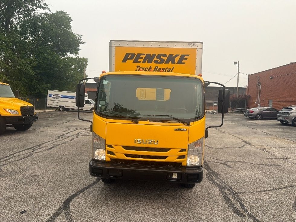 Light Duty Box Truck-Light and Medium Duty Trucks-Isuzu-2021-NPR EFI-Middlefield-OH-113,284\n\t\tmiles-$ 33,250 - Image 2