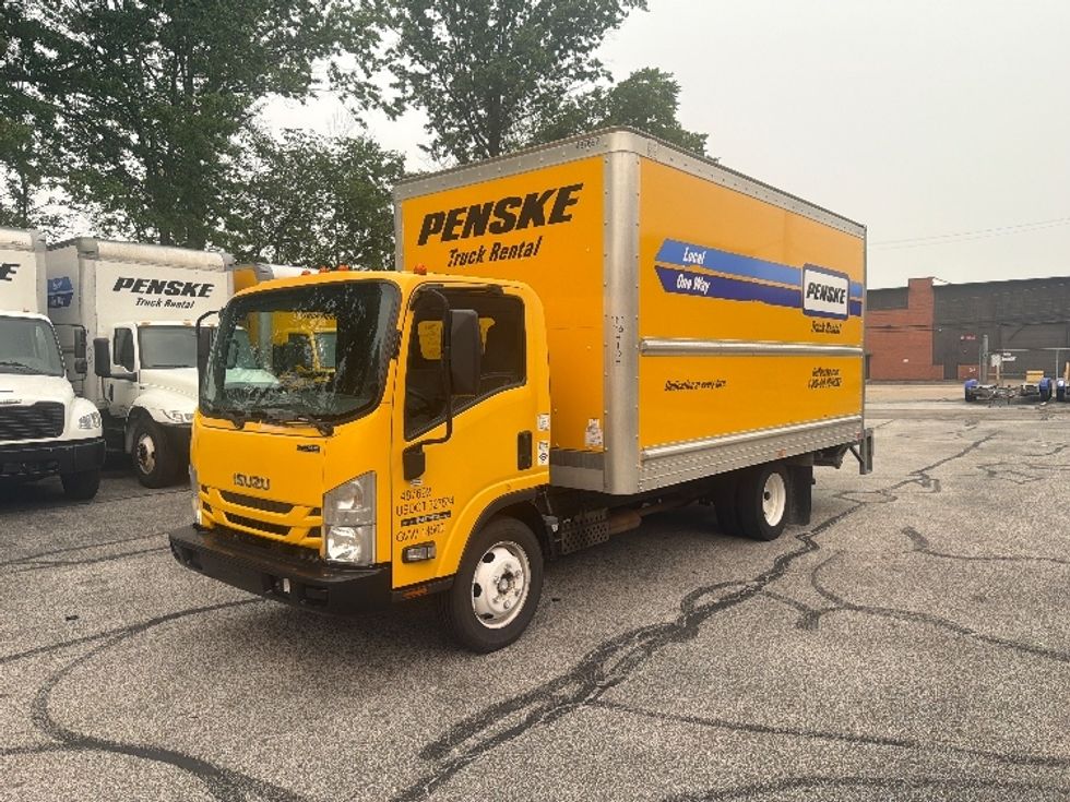 Light Duty Box Truck-Light and Medium Duty Trucks-Isuzu-2021-NPR EFI-Middlefield-OH-113,284\n\t\tmiles-$ 33,250 - Image 3