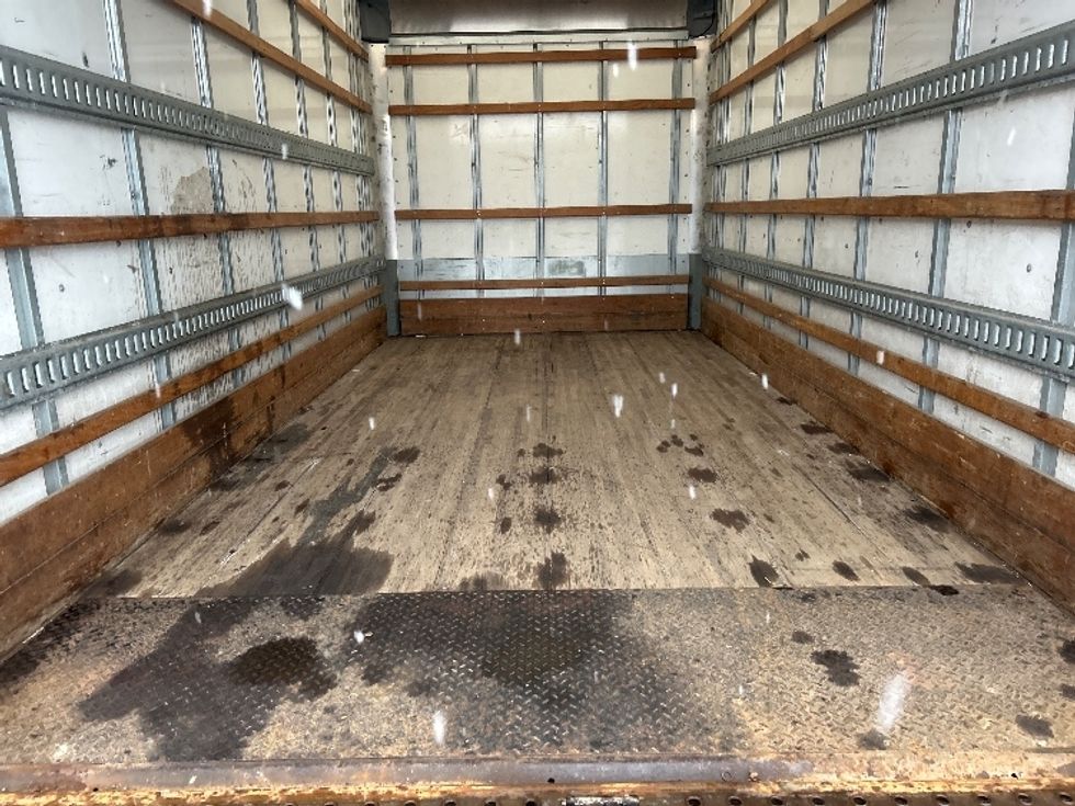 Light Duty Box Truck-Light and Medium Duty Trucks-Isuzu-2021-NPR EFI-Middlefield-OH-118,344\n\t\tmiles-$ 32,500 - Image 10