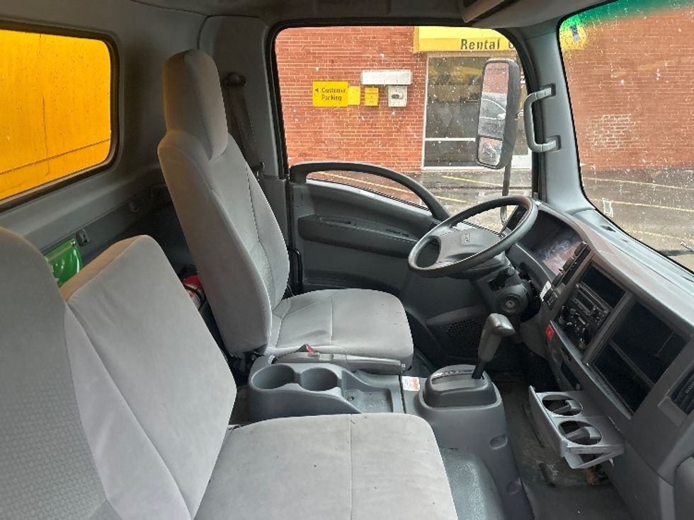 Light Duty Box Truck-Light and Medium Duty Trucks-Isuzu-2021-NPR EFI-Middlefield-OH-118,344\n\t\tmiles-$ 32,500 - Image 22