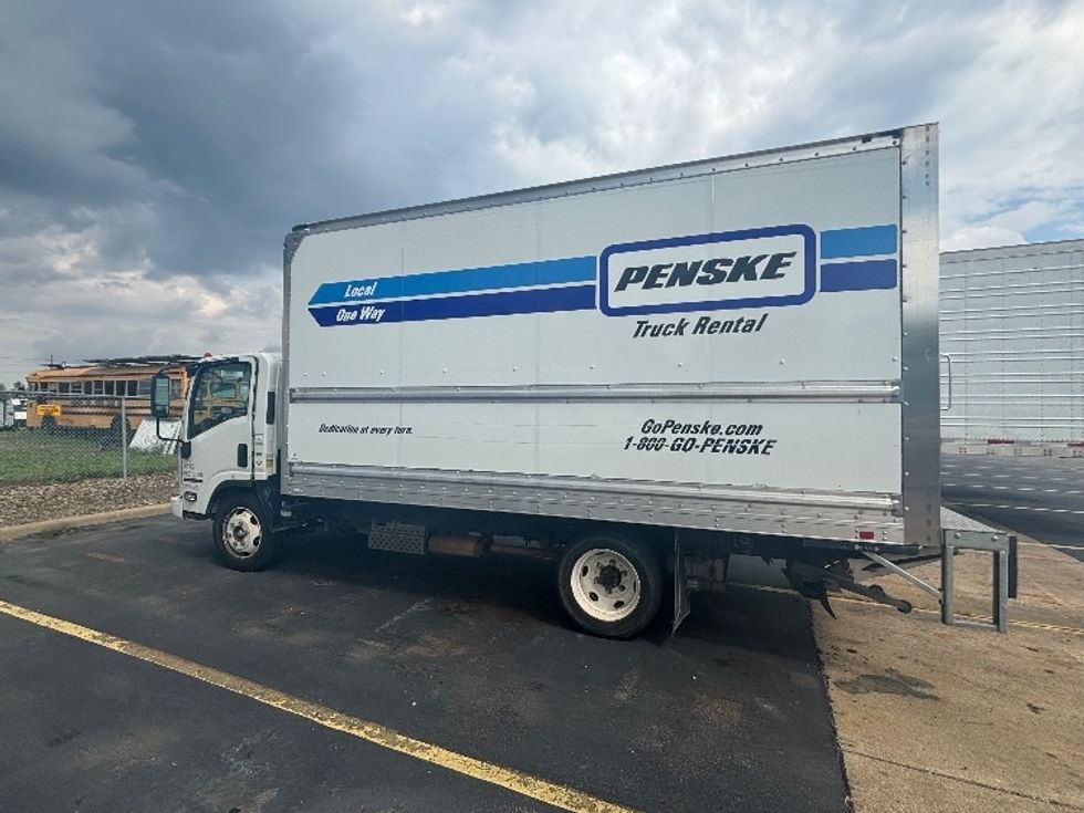 Light Duty Box Truck-Light and Medium Duty Trucks-Isuzu-2021-NPR EFI-Middlefield-OH-119,178\n\t\tmiles-$ 35,000 - Image 4