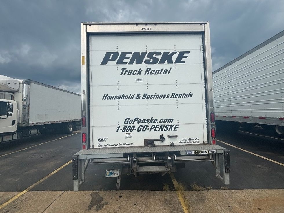 Light Duty Box Truck-Light and Medium Duty Trucks-Isuzu-2021-NPR EFI-Middlefield-OH-119,178\n\t\tmiles-$ 35,000 - Image 7