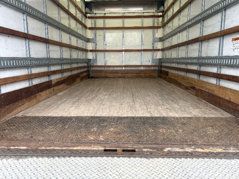 Light Duty Box Truck-Light and Medium Duty Trucks-Isuzu-2021-NPR EFI-Middlefield-OH-141,973\n\t\tmiles-$ 28,000 - Image 10