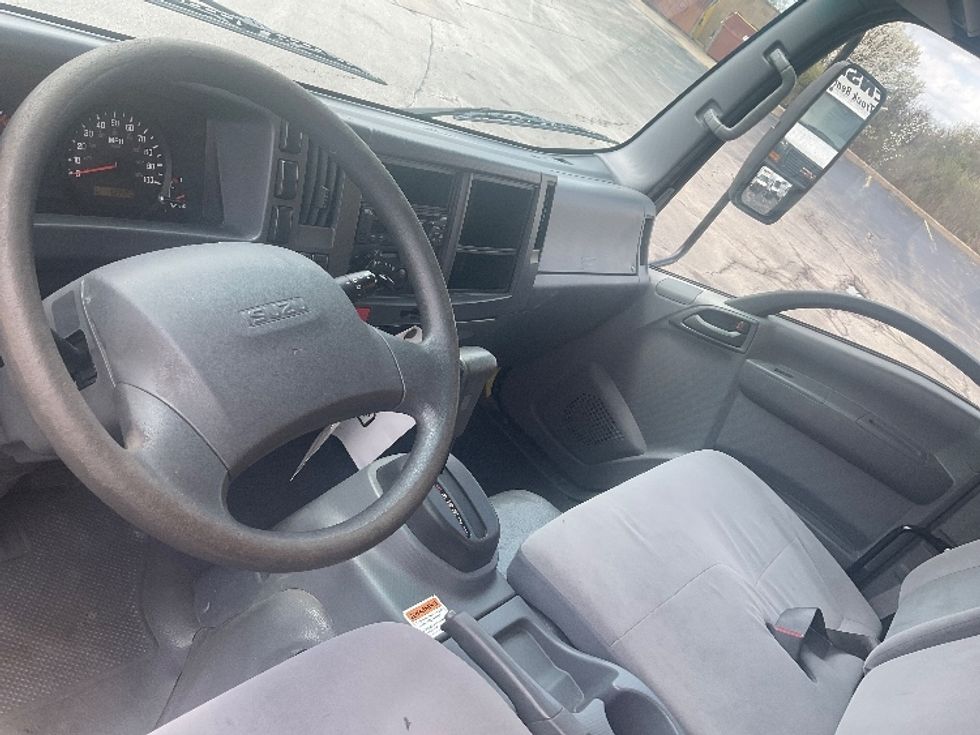 Light Duty Box Truck-Light and Medium Duty Trucks-Isuzu-2021-NPR EFI-Middlefield-OH-93,245\n\t\tmiles-$ 37,000 - Image 17