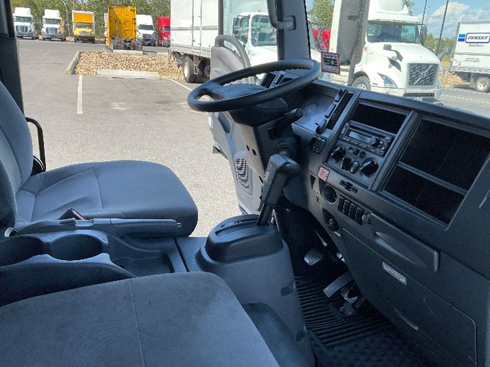 Light Duty Box Truck-Light and Medium Duty Trucks-Isuzu-2021-NPR EFI-Millville-NJ-134,571\n\t\tmiles-$ 33,750 - Image 22