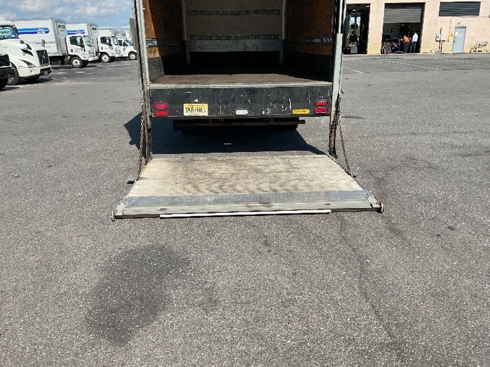 Light Duty Box Truck-Light and Medium Duty Trucks-Isuzu-2021-NPR EFI-Millville-NJ-134,571\n\t\tmiles-$ 33,750 - Image 9