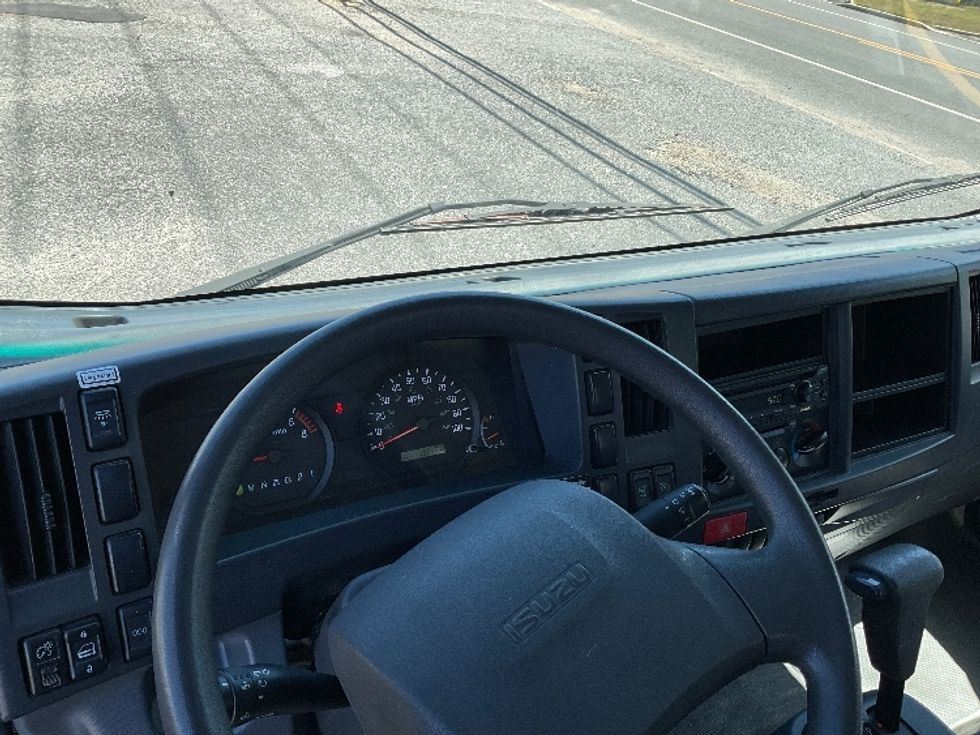 Light Duty Box Truck-Light and Medium Duty Trucks-Isuzu-2021-NPR EFI-Millville-NJ-79,607\n\t\tmiles-$ 42,000 - Image 17