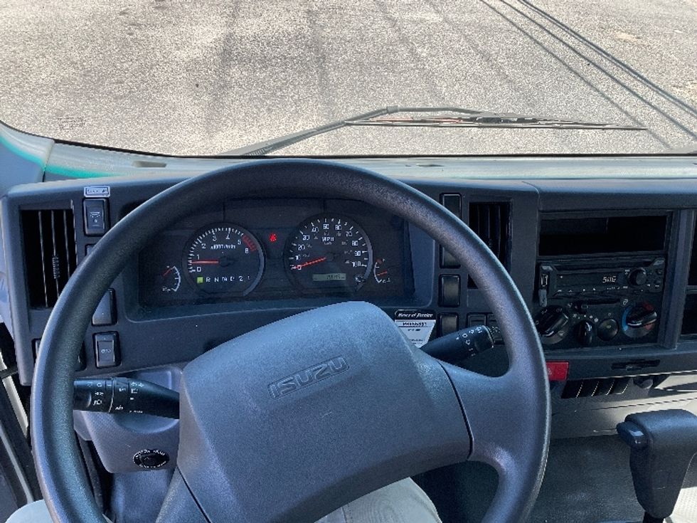 Light Duty Box Truck-Light and Medium Duty Trucks-Isuzu-2021-NPR EFI-Millville-NJ-79,607\n\t\tmiles-$ 42,000 - Image 18