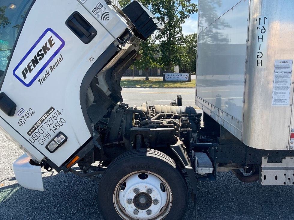 Light Duty Box Truck-Light and Medium Duty Trucks-Isuzu-2021-NPR EFI-Millville-NJ-79,607\n\t\tmiles-$ 42,000 - Image 24