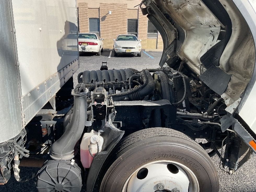 Light Duty Box Truck-Light and Medium Duty Trucks-Isuzu-2021-NPR EFI-Millville-NJ-85,273\n\t\tmiles-$ 41,500 - Image 23