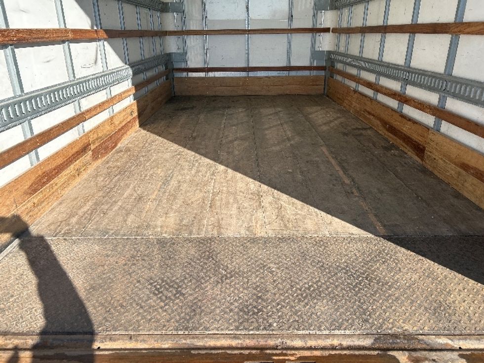 Light Duty Box Truck-Light and Medium Duty Trucks-Isuzu-2021-NPR EFI-Milwaukee-WI-102,726\n\t\tmiles-$ 36,500 - Image 10