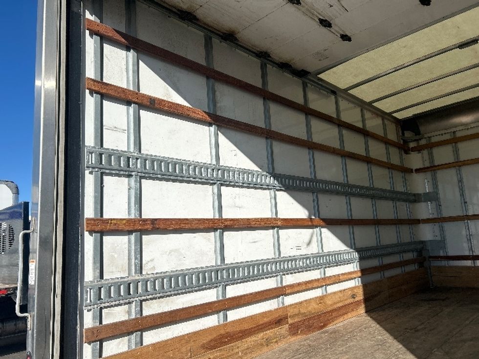 Light Duty Box Truck-Light and Medium Duty Trucks-Isuzu-2021-NPR EFI-Milwaukee-WI-102,726\n\t\tmiles-$ 36,500 - Image 11