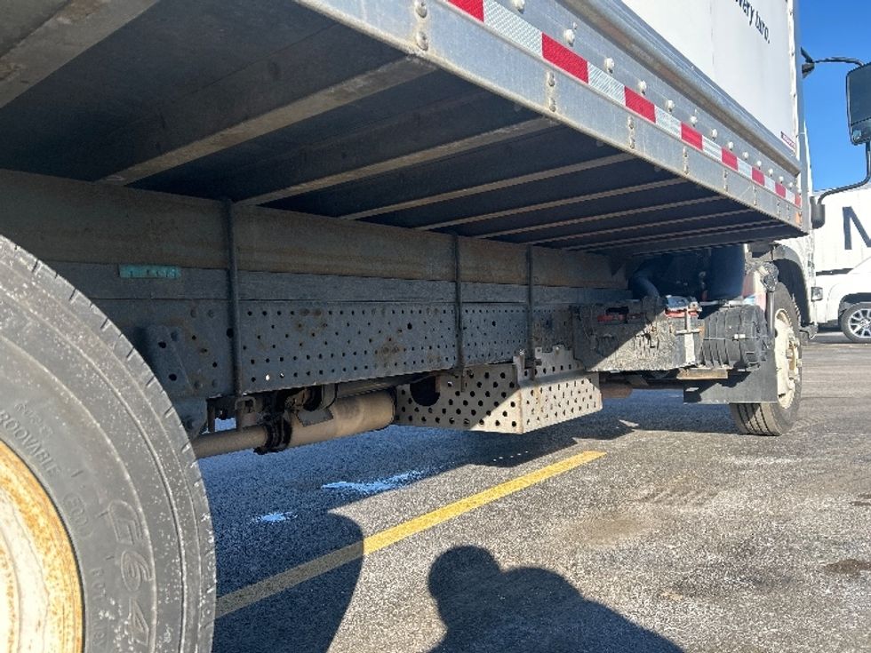 Light Duty Box Truck-Light and Medium Duty Trucks-Isuzu-2021-NPR EFI-Milwaukee-WI-102,726\n\t\tmiles-$ 36,500 - Image 14