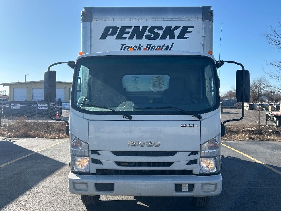 Light Duty Box Truck-Light and Medium Duty Trucks-Isuzu-2021-NPR EFI-Milwaukee-WI-102,726\n\t\tmiles-$ 36,500 - Image 2