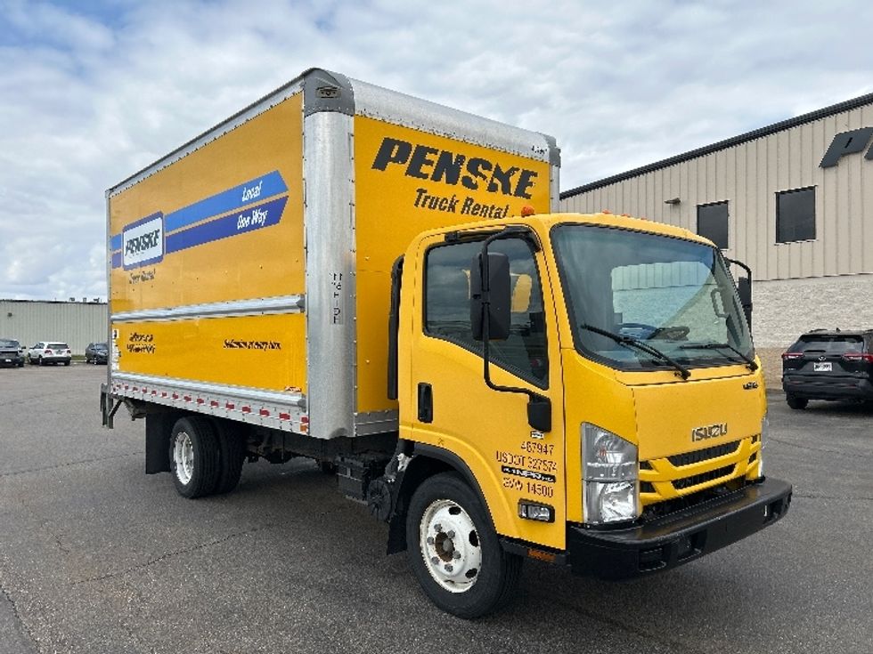 Light Duty Box Truck-Light and Medium Duty Trucks-Isuzu-2021-NPR EFI-Milwaukee-WI-104,177\n\t\tmiles-$ 37,250 - Image 1