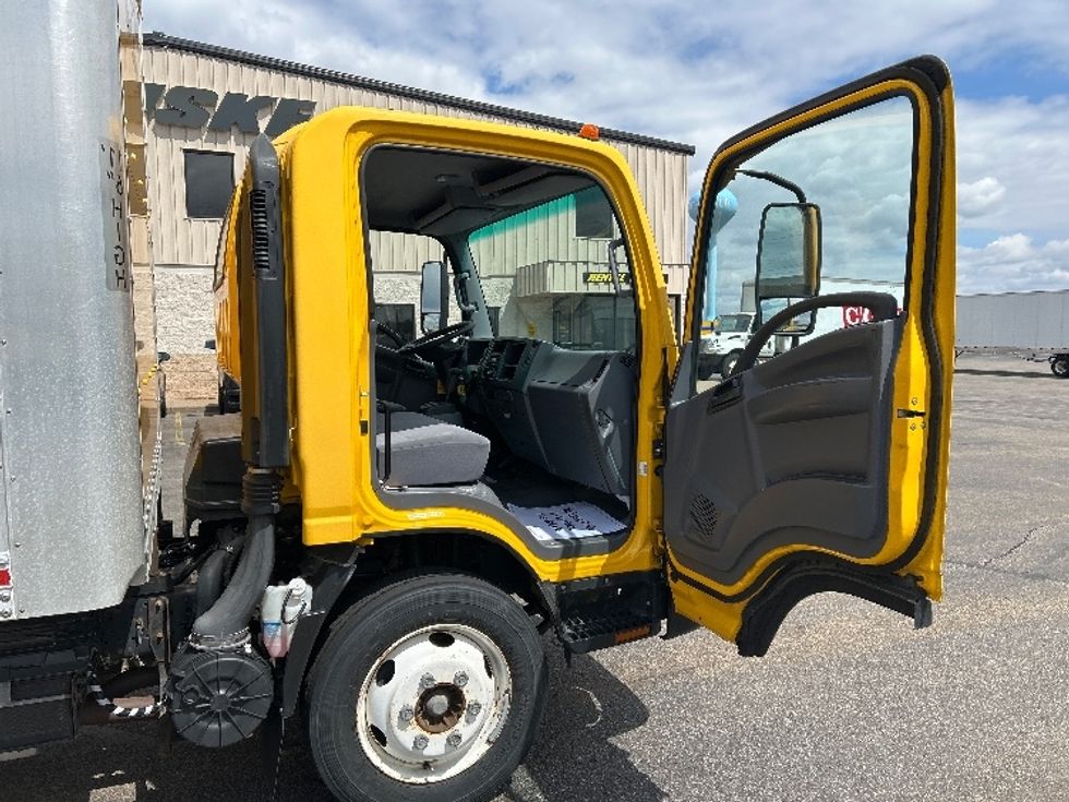 Light Duty Box Truck-Light and Medium Duty Trucks-Isuzu-2021-NPR EFI-Milwaukee-WI-104,177\n\t\tmiles-$ 37,250 - Image 20