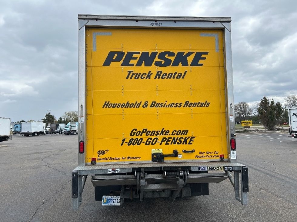 Light Duty Box Truck-Light and Medium Duty Trucks-Isuzu-2021-NPR EFI-Milwaukee-WI-104,177\n\t\tmiles-$ 37,250 - Image 7
